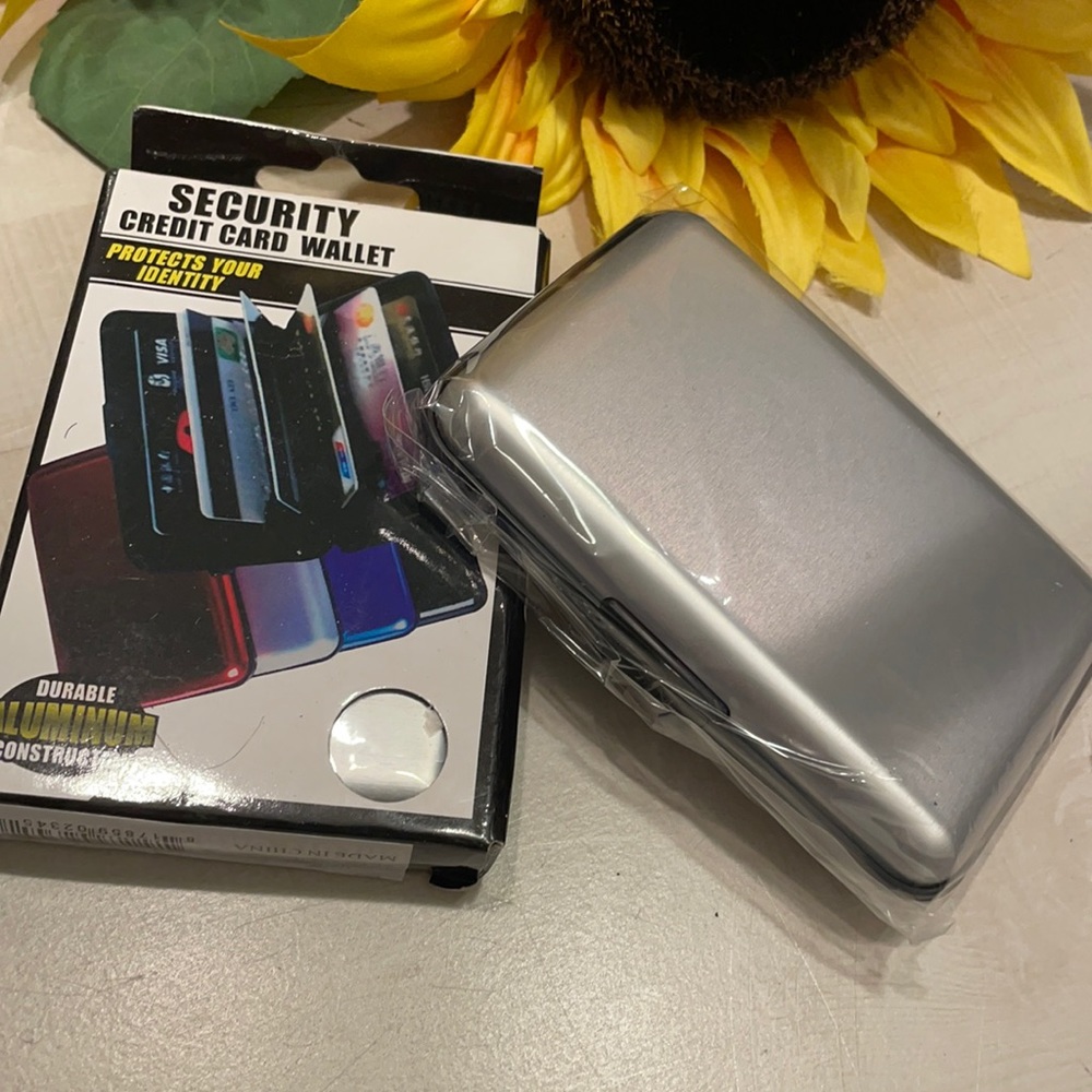 Aluminum Security Credit Card Wallet RFID Blocking